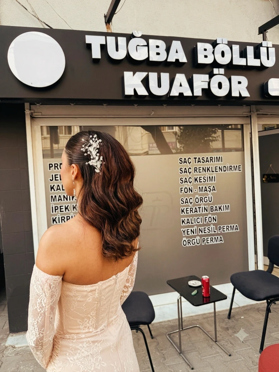 Tuğba Böllü Kuaför & Nail - Fotoğraf 1